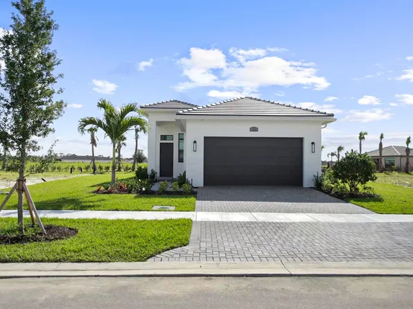 7999 SW Andrea Way, Port Saint Lucie, FL 34987