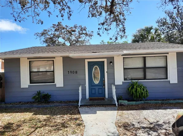 1908 & 1/2 43rd St S, Saint Petersburg, FL 33711