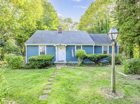 15 Franbill Road, Hyannis, MA 02601