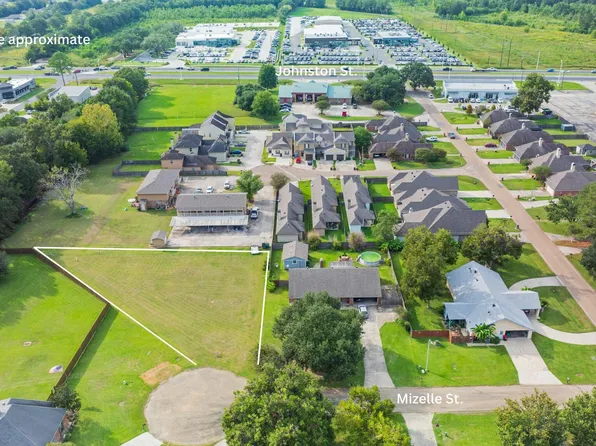 104 Mizelle St, Lafayette, LA 70503