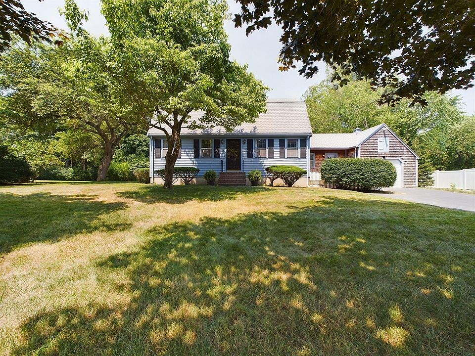 1st image of 48 Laurel Dr