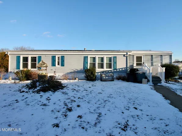 449 Charles Place, Freehold, NJ 07728
