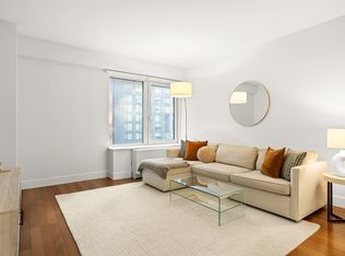 44-27 Purves St #8B, Long Island City, NY 11101
