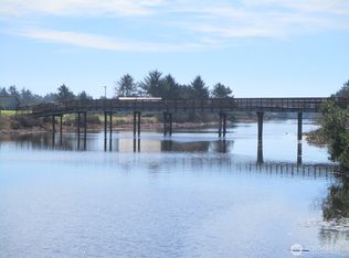 552 Point Brown Ave SE, Ocean Shores, WA