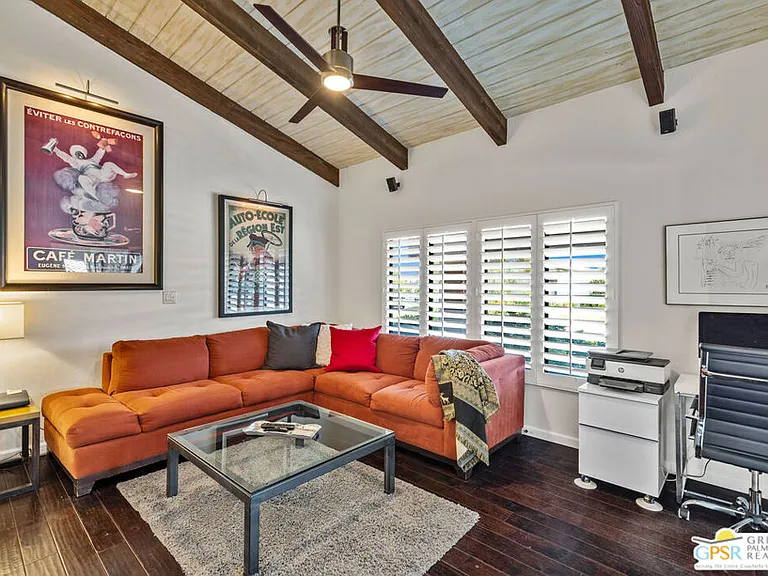 1347 Primavera Dr — Photo 28