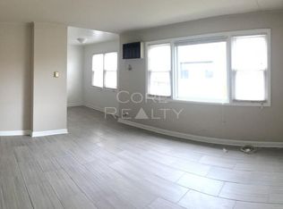 9612 Ivanhoe Ave APT 1, Schiller Park, IL 60176