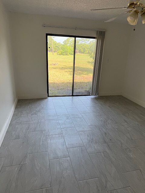 1st image of 1382 La Paloma Cir