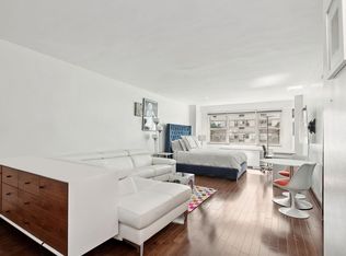 101 W 12th St APT 4P, Manhattan, NY
