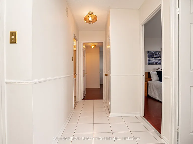 20 Cherrytree Dr #802 — Photo 21
