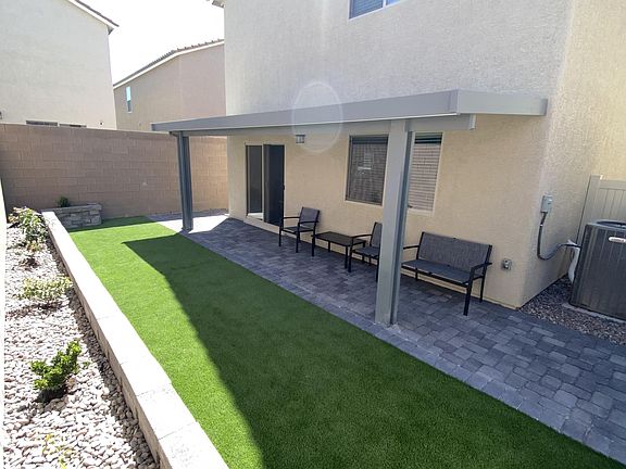 backyard patio area, smoke-friendly