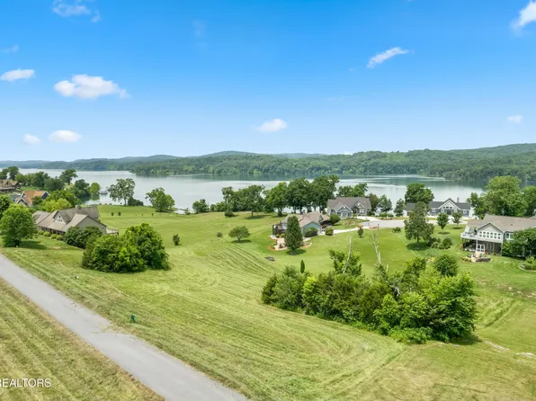 251 Ruth Cir, Sharps Chapel, TN 37866