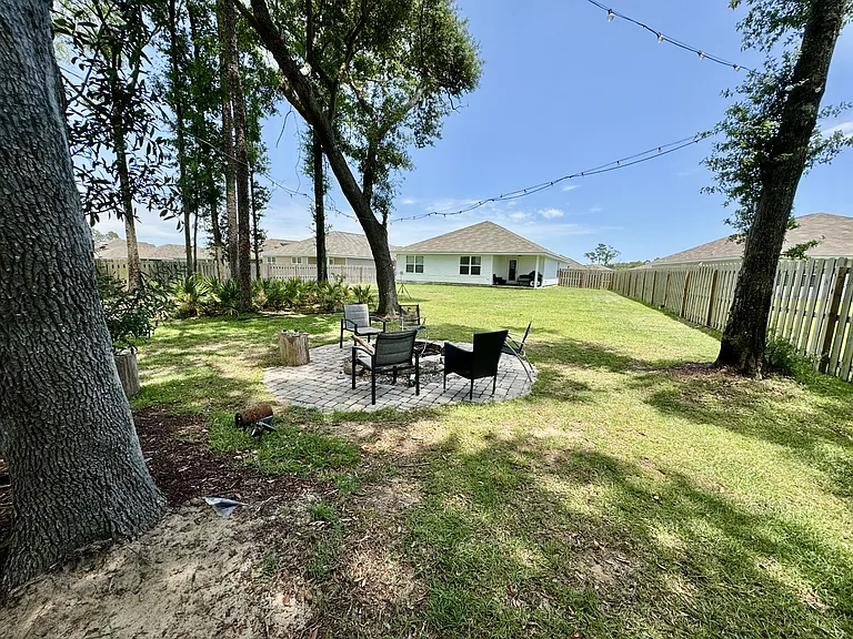 7569 Steeplechase Blvd — Photo 30