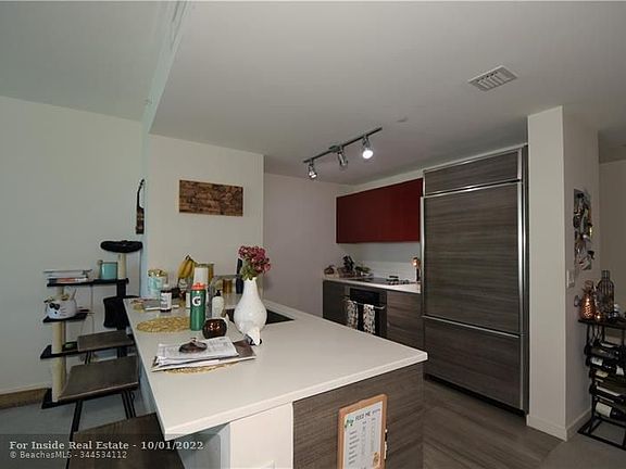 4th image of 1100 S Miami Ave APT 1003
