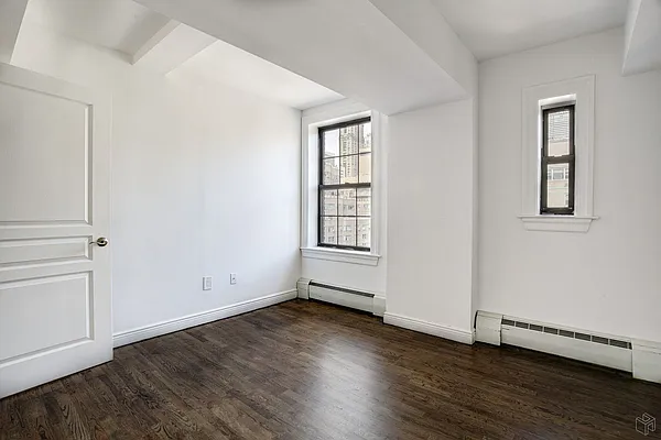 Rented by Halstead Real Estate | media 4