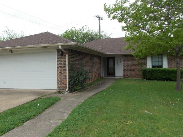 1902 Aspen Dr