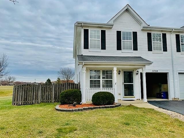 Front Entrance, open side and backyard