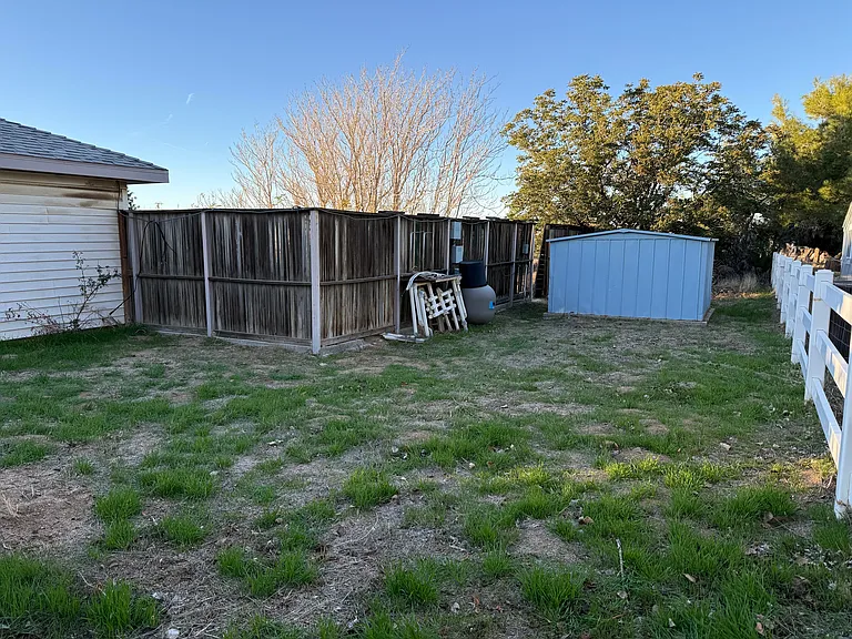 2321 W Avenue M4 — Photo 44