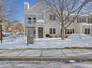 87 Village Dr UNIT 87, Quincy, MA 02169