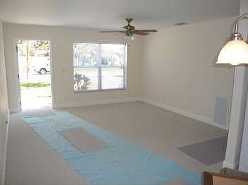 1st image of 2484 1st Pl SW