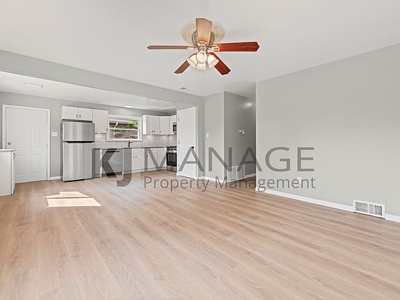 5th image of 25526 Powers Ave