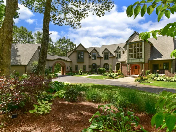 6 Setting Sun Trail, Ellington, CT 06029