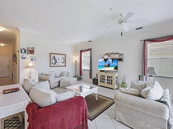 3rd image of 3976 Bishopwood CT E #3-201
