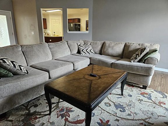 4th image of 5012 Cassia Dr