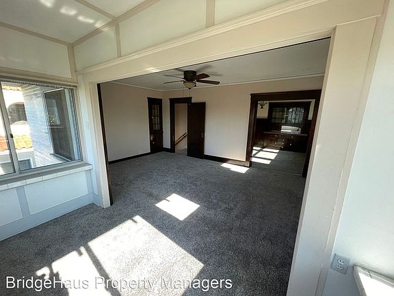 3rd image of 2825 29th St