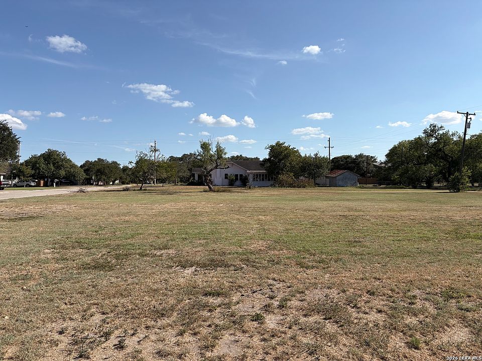 1st image of 604 S 7TH ST LOT 10,11