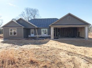 15 Snow Shoe Ct, Fort Mitchell, AL 36856