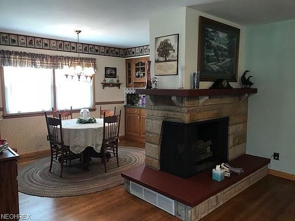 4th image of 2804 Vaughan Ave