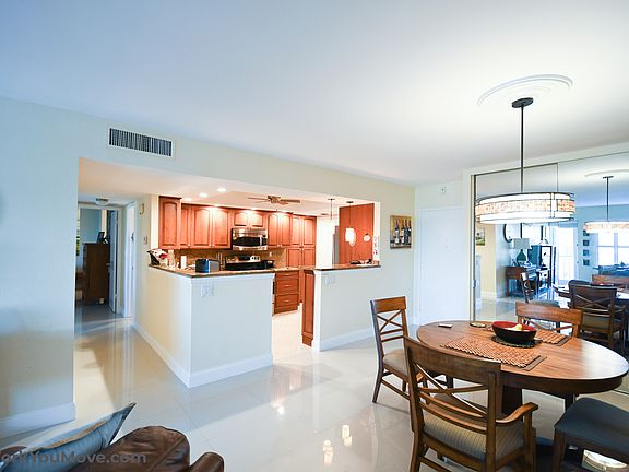 3rd image of 405 N Ocean Blvd APT 405
