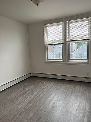 3rd image of 10-07 124th St Floor 2
