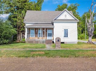 301 S Division St, Dequincy, LA 70633