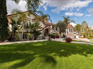 24155 Vista Hills Dr, Santa Clarita, CA 91355