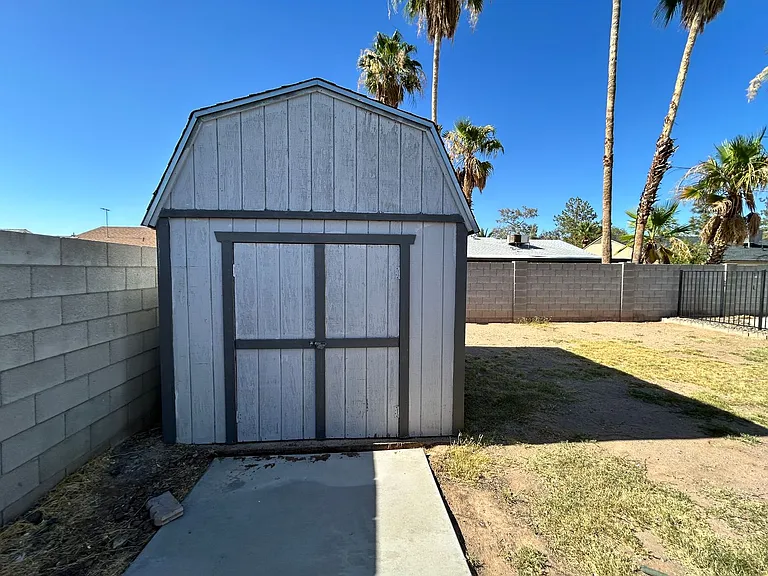 9002 W Malapai Dr — Photo 19