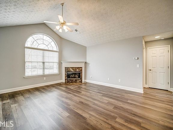 5th image of 3343 Timbersedge Dr #15