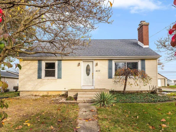 407 S Main St, Churubusco, IN 46723