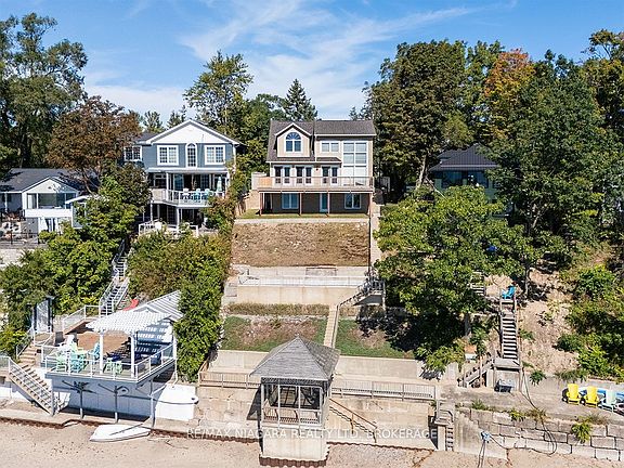 2nd image of 10429 Lakeshore Rd