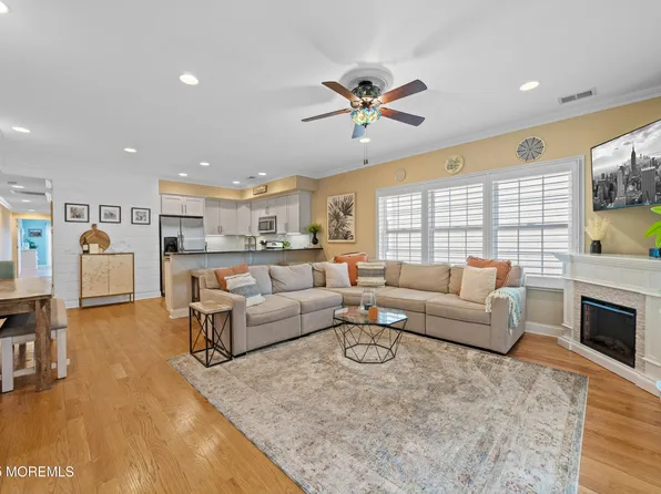 1717 Main Street #202, Belmar, NJ 07719