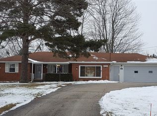 3055 Atlas Rd, Davison, MI 48423