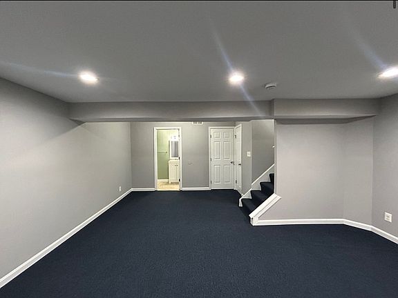 5th image of 5400 King Arthur Cir
