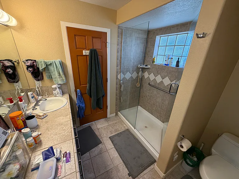 Master bathroom.