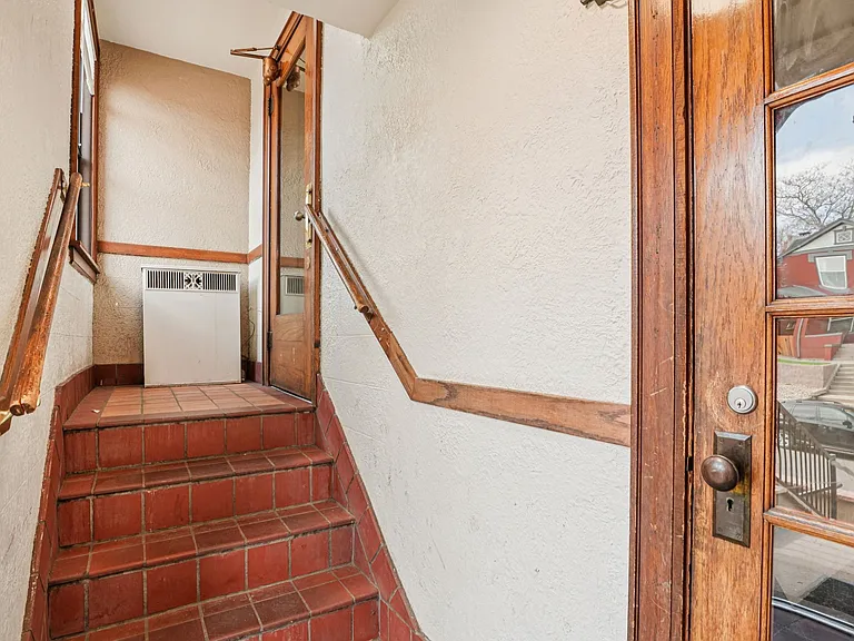 Marianne Apartments — Photo 10