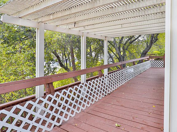 5th image of 2832 Hidden Springs Cir