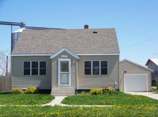 111 Raymond St, Northwood, ND 58267