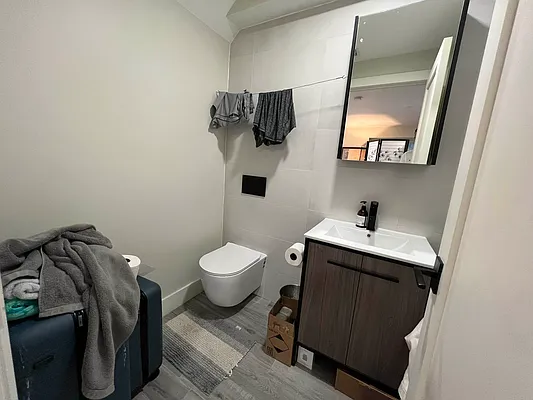 Rented by Rumah Realty Inc | media 38