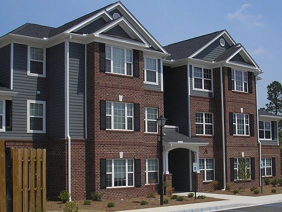 3rd image of 123 Brevard Pkwy #3B-2Ba-1315Sqft