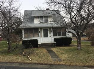 27 Kennedy Ave, Ogdensburg, NJ 07439