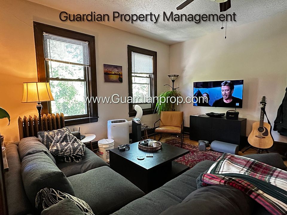 1st image of 2870 Humboldt Ave S APT 12